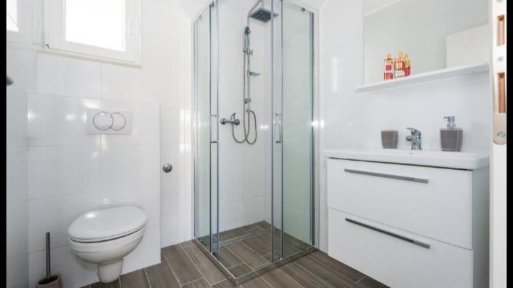 Villa Olive Tree House With Jacuzzi, Wifi And 40M2 Pool Siritovci Esterno foto